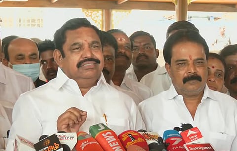 செய்தியாளர் சந்திப்பில் இபிஎஸ்