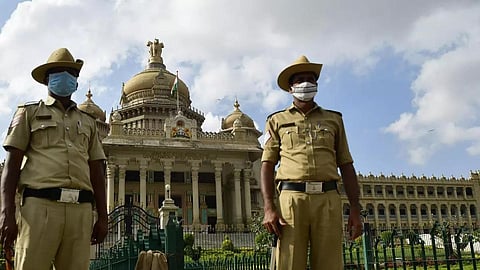 ஆவலுடன் எதிர்நோக்கப்படும் கர்நாடகா தேர்தல் முடிவுகள் - மக்களவை தேர்தலுக்கான திருப்புமுனையாகுமா?