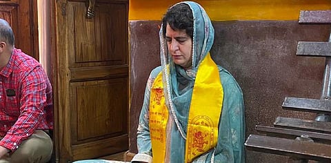 Karnataka Election Results | காங்கிரசின் வெற்றிக்காக அனுமன் கோயிலில் பிரியங்கா பிரார்த்தனை