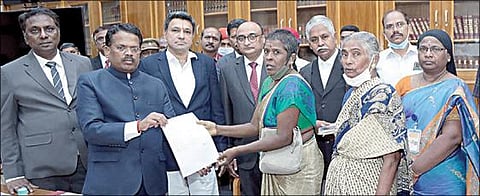 தமிழகம் முழுவதும் லோக்-அதாலத் 80,655 நிலுவை வழக்குகளுக்கு தீர்வு