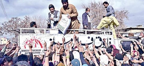 பாகிஸ்தான் - அதிகாரப் போட்டியில் அழியும் பொருளாதாரம்