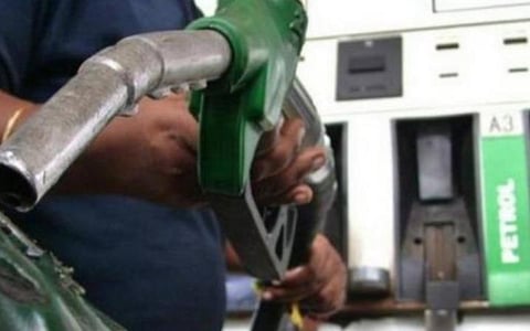 பெட்ரோல், டீசலை ஜிஎஸ்டி வரம்புக்குள் கொண்டுவர வேண்டும்: தொழிற் சங்கங்களின் தேசிய மாநாட்டில் தீர்மானம்