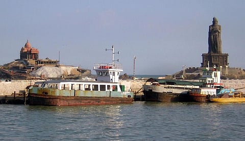 குமரியில் அடிக்கடி தடைபடும் படகு சவாரி - டோக்கன் முறை அமலானால் சிரமம் குறையும்