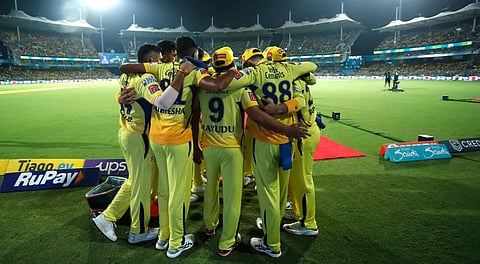 சென்னை அணி வீரர்கள்