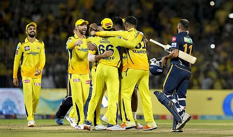 சென்னை அணி வீரர்கள்