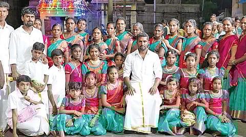 பாரம்பரிய தமிழர் கலைகளான கோலாட்டம், ஒயிலாட்டத்தை இலவசமாக பயிற்றுவிக்கும் பட்டதாரி இளைஞர்