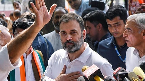 ராகுல் பாஸ்போர்ட் பெற நீதிமன்றம் அனுமதி