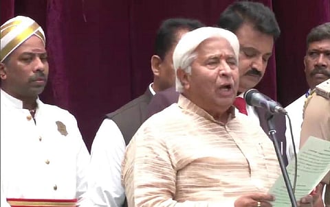 கர்நாடக அமைச்சரவை விரிவாக்கம் | ஒரு பெண் உள்பட 24 பேர் அமைச்சர்களாக பதவியேற்பு