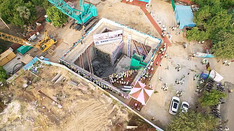 சுரங்கம் தோண்டும் பணி நிறைவு