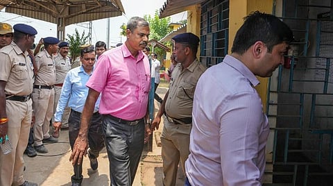 பாயின்ட் பாக்ஸ்.