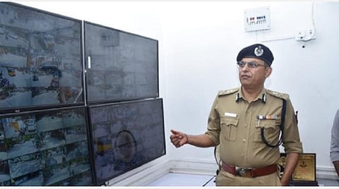 வேளச்சேரி, திருவான்மியூர், சாஸ்திரி நகரில் புதிதாக 424 சிசிடிவி கேமராக்கள், கண்காணிப்பு அறைகள்: காவல் ஆணையர் சங்கர் ஜிவால் திறந்து வைத்தார்