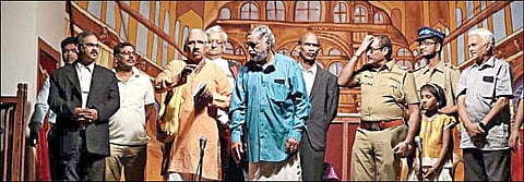 நாடக விமர்சனம்: வெந்து தணிந்தது