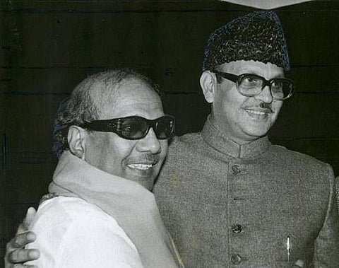 வி.பி.சிங் மற்றும் கருணாநிதி