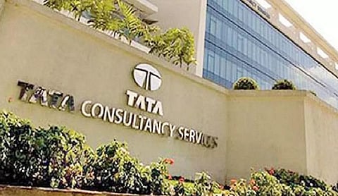 வேலைக்கு லஞ்சம் சர்ச்சை: குற்றச்சாட்டை மறுக்கும் டிசிஎஸ் நிர்வாகம் சொல்வது என்ன?