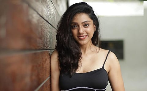 தமிழில் அறிமுகமாக ‘சைத்தான்’ நடிகை ஆசை