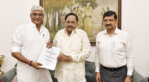 மத்திய அமைச்சரை சந்தித்த துரைமுருகன்