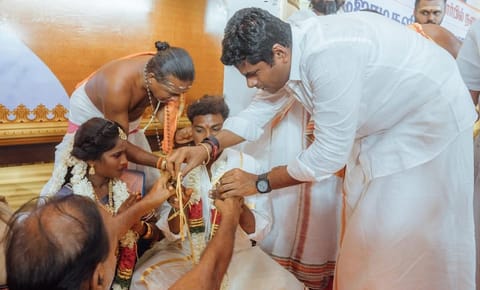 ஸ்ரீராம் அறக்கட்டளை சார்பில் 39 ஜோடிகளுக்கு திருமணம்: அண்ணாமலை நடத்தி வைத்தார்