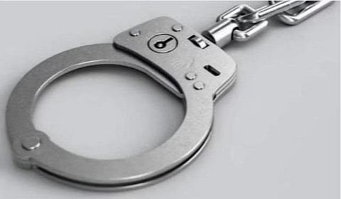 மாதவரத்தில் ஆட்டோவில் சென்று வழிப்பறி: தலைமறைவாக இருந்த சிறார் உட்பட 5 பேர் கைது