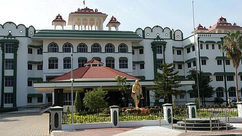 உயர் நீதிமன்றம், மதுரைக் கிளை.