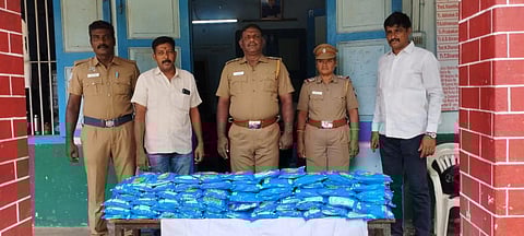 கும்பகோணம் | ரயிலில் ரூ.2 லட்சம் மதிப்பிலான 50 கிலோ புகையிலை பறிமுதல்