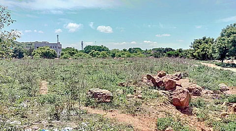 செங்கல்பட்டில் புதிய பேருந்து நிலையம் கட்டுவதற்காக  தேர்வு  செய்யப்பட்ட இடம்.