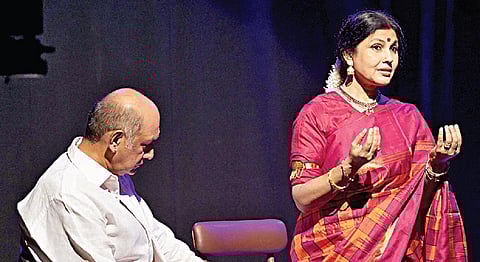 நிறைவளிக்கும் கதை வாசிப்பும் காட்சி அனுபவமும்