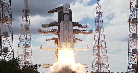 விண்ணில் பாய்ந்த சந்திரயான்-3 முதல் செந்தில் பாலாஜி வழக்கு தீர்ப்பு வரை | செய்தித் தெறிப்புகள் 10 @ ஜூலை 14, 2023