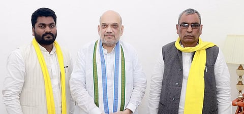 “ஏழைகளின் நலனுக்காகவே வந்தேன்”: பாஜக கூட்டணியில் இணைந்த பின் ஓம் பிரகாஷ் ராஜ்பர் பேட்டி