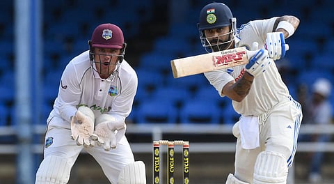 இந்தியப் பிட்சையும் போட்டு டாஸ் வென்று முதலில் பேட்டிங்கையும் தாரைவார்த்த வெஸ்ட் இண்டீஸ் - ஏன் இப்படி?