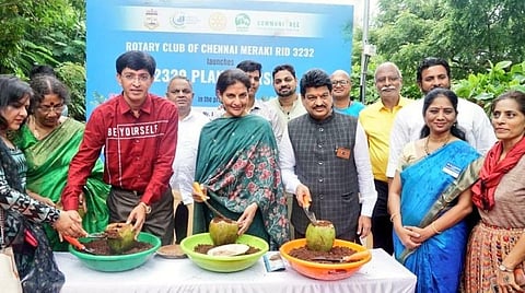 பக்கிங்ஹாம் கால்வாய் கரையில் நாற்றங்கால் உருவாக்கும் பணி தொடக்கம்