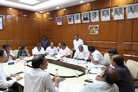 புதுச்சேரி அரசுப் பள்ளி மாணவர்களுக்கு மருத்துவக் கல்வியில் 10% உள் இடஒதுக்கீடு: அமைச்சரவை ஒப்புதல்