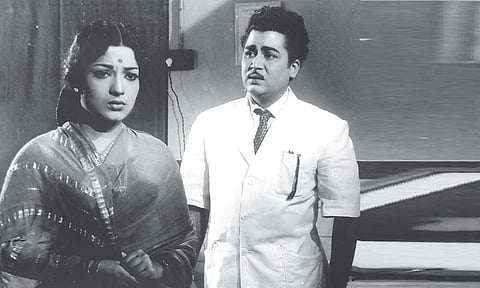 நெஞ்சில் ஓர் ஆலயம்