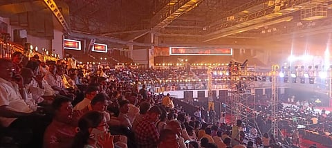 சென்னையில் ‘ஜெயிலர்’ இசை வெளியீட்டு விழா: அலைமோதும் ரஜினி ரசிகர்கள் கூட்டம்