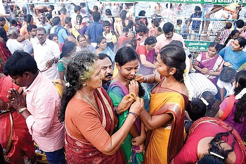 பதினெட்டாம் பெருக்கை ஆடிக் களிப்போம்!