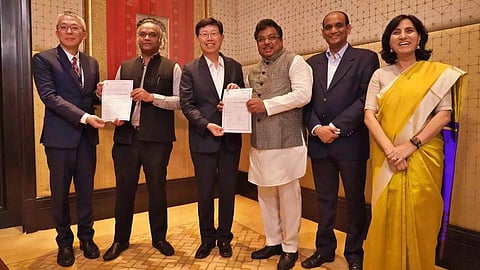 கர்நாடகாவில் ஃபாக்ஸ்கான் ரூ.5 ஆயிரம் கோடி முதலீடு: தொழில் துறை அமைச்சர் எம்.பி.பாட்டீல் தகவல்