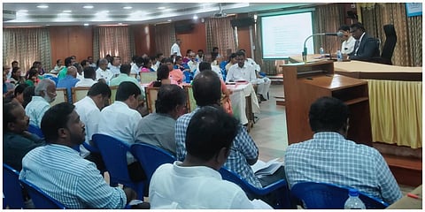 மனோன்மணியம் சுந்தரனார் பல்கலைக்கழக நிதி நெருக்கடி குறித்து தமிழக நிதித்துறை செயலரை சந்தித்து முறையிட  தீர்மானம் நிறைவேற்றப்பட்டது. 