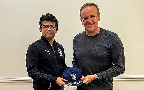 ஆர்சிபி அணியின் தலைமை பயிற்சியாளர் ஆனார் ஆண்டி ஃபிளவர்