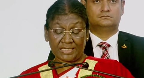 சென்னை பல்கலைக்கழகத்தின் 165வது பட்டமளிப்பு விழாவில் உரையாற்றும் குடியரசுத் தலைவர் திரவுபதி முர்மு