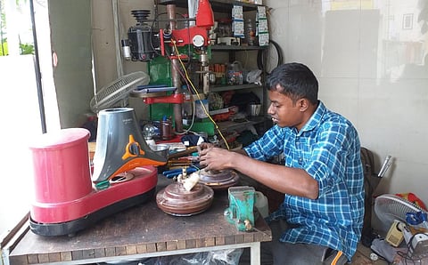 நம்பிக்கையே என் பார்வை! - கோவையில் சாதிக்கும் மாற்றுத் திறனாளி இளைஞர்