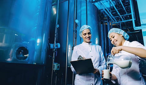 வேலைக்கு நான் தயார் - 8: பால் வியாபாரத்தில் வெற்றி நிச்சயம்!