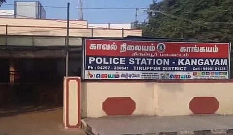 சலவைத் தொழிலாளியின் வீட்டை இடித்து அகற்றிய விவகாரம்: காங்கயம் முன்னாள் எம்எல்ஏ மீது வழக்கு பதிவு
