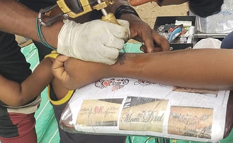 அழகுக்கு ஆபத்தாகும் ‘டாட்டூக்கள்’ - மருத்துவர்கள் எச்சரிக்கை