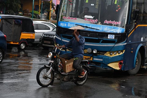 தமிழகத்தில் 6 நாட்களுக்கு மழை பெய்ய வாய்ப்பு - வானிலை ஆய்வு மையம் தகவல்