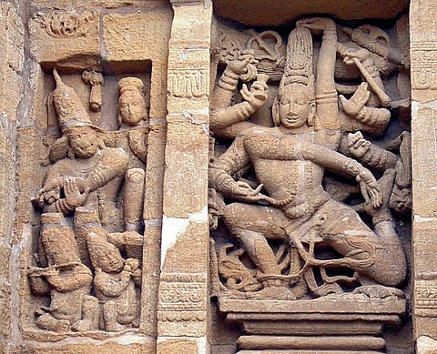 சிவபெருமானின் குஞ்சித கரணம்