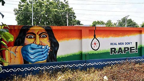 கூட்டுப் பாலியல் வன்கொடுமையால் சிறுமி உயிரிழப்பு: தெலங்கானாவில் ம.பி. தொழிலாளர் குடும்பத்துக்கு நேர்ந்த கொடூரம்