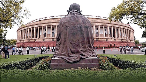 இடையிலாடும் ஊஞ்சல் - 24: துக்க நாள் அல்ல... என்றாலும் துக்கமாயிருந்தது!