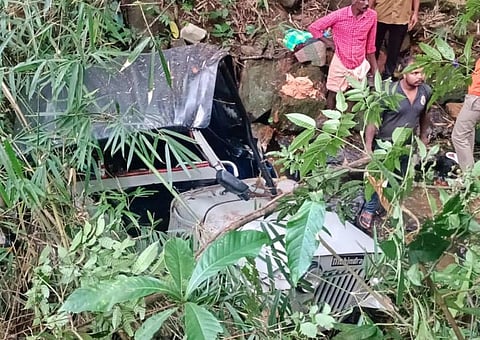 வயநாட்டில் விபத்தில் சிக்கிய ஜீப்