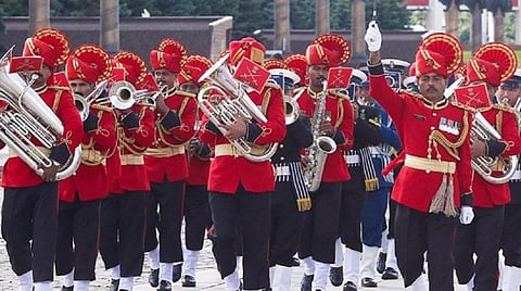 இந்திய ராணுவத்தின் பெருமையை பறைசாற்றும் வகையில் இசை நிகழ்ச்சி