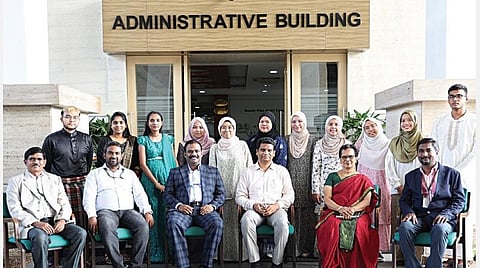 விஐடி துணைத் தலைவர் சேகர் விசுவநாதன் மலேசிய மாணவர்களைச் சந்தித்து வாழ்த்து தெரிவித்தார். இந்த சந்திப்பின்போது, விஐடி சென்னையின் இணை துணைவேந்தர் வி.எஸ்.காஞ்சனா பாஸ்கரன், இயந்திர பொறியியல் துறையின் டீன் அண்ணாமலை உடனிருந்தனர்.