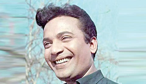 முத்துக்கள் 10 - தேசிய விருது வென்ற முதல் நடிகர் உத்தம் குமார்